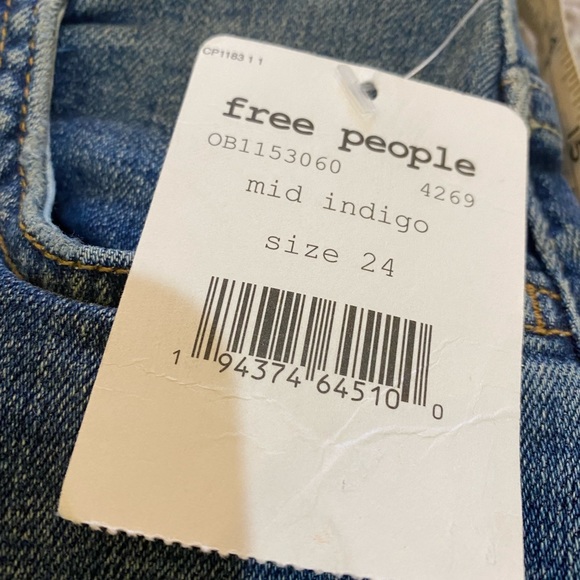 - NWT Free People Sabrina Ripped High Waisted Crop Skinny Jeans - Picture 8 of 10